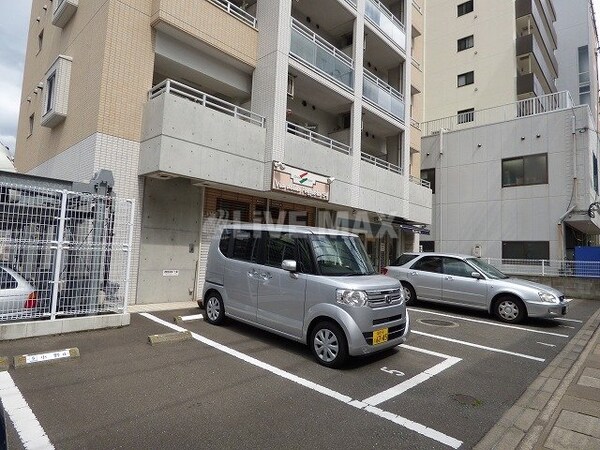 駐車場(2口ガスコンロ付き)