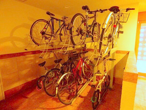 建物設備(駐輪場)