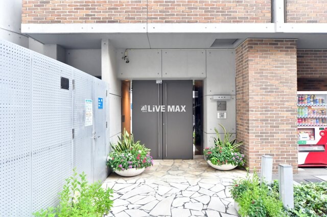 物件外観写真3　(大画面の浴室ＴＶです)