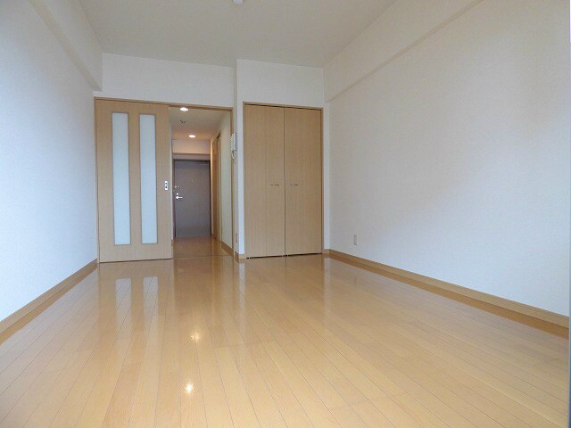 物件内観写真4　(明るい室内です♪)