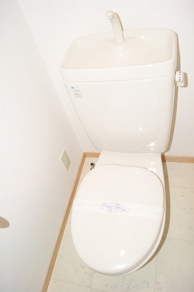 物件内観写真12　(※写真と異なる場合は現状優先。)