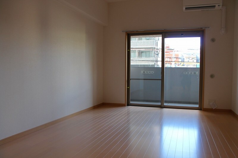 物件内観写真8　(※写真と異なる場合現状優先)