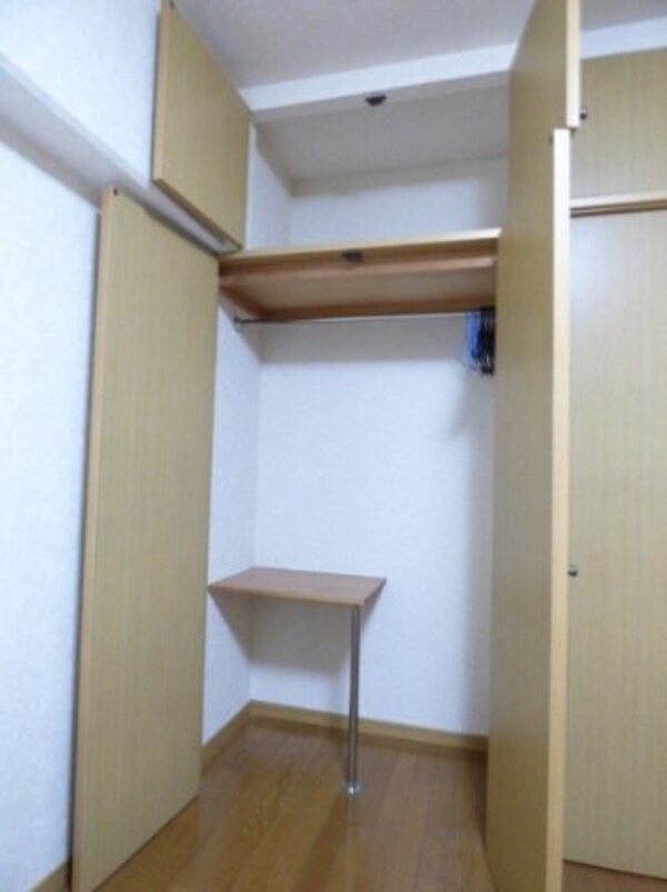 収納(※別号室参考写真)