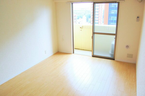 物件内観写真5　(別室参考写真)