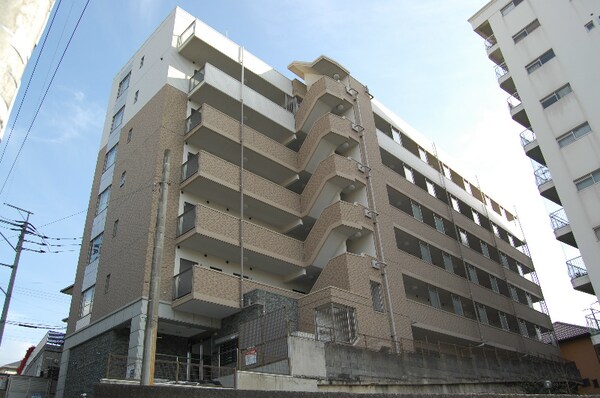外観(駅まで徒歩5分)