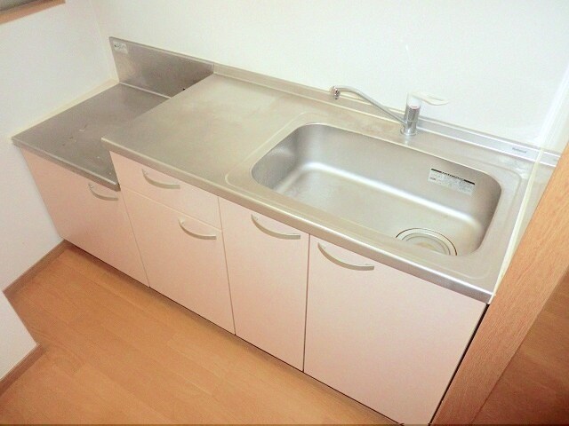 物件内観写真4　(※写真と異なる場合は現状優先。)