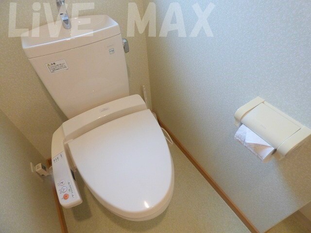 物件内観写真11　(ウォシュレット機能付き★)