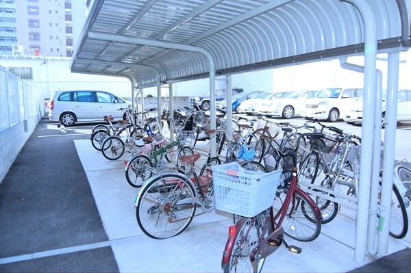 物件内観写真17　(駐輪場)