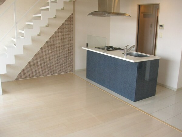 キッチン(※写真と異なる場合現状優先)