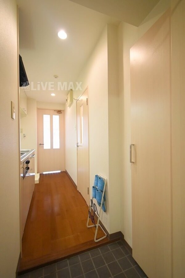 玄関(※写真と異なる場合は現状優先。)