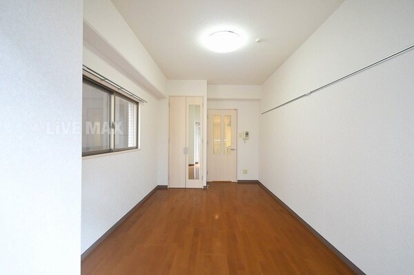 寝室(※写真と異なる場合は現状優先。)