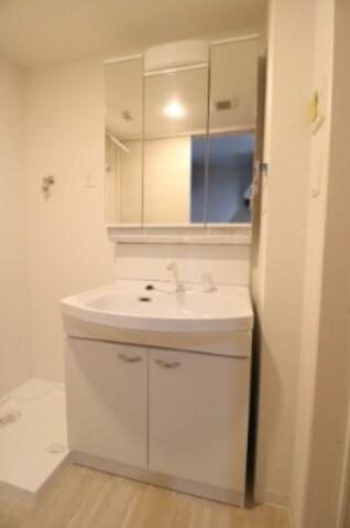 物件内観写真8　(※写真と異なる場合は現状優先)