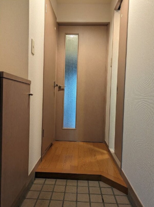 玄関(※同タイプ別部屋参考写真※)
