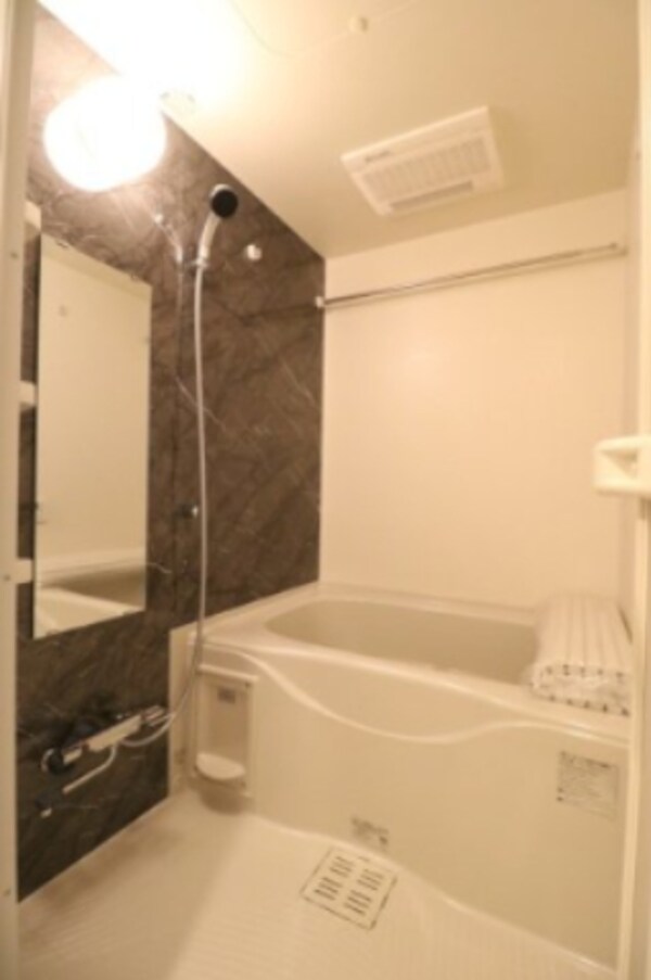 浴室(※写真と異なる場合は現状優先)