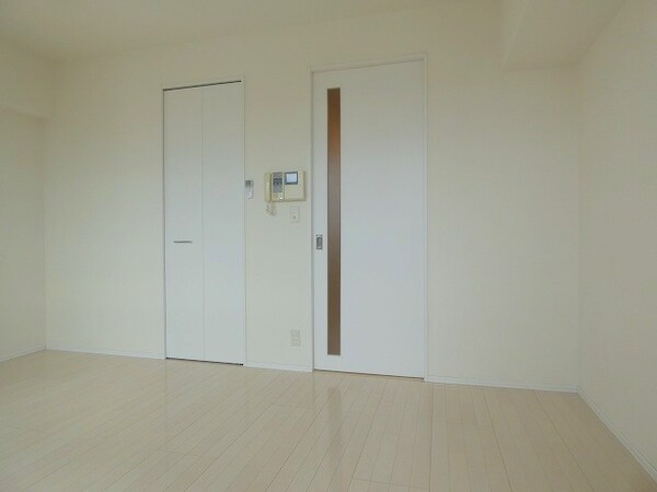 居室(※写真と異なる場合は現状優先。)