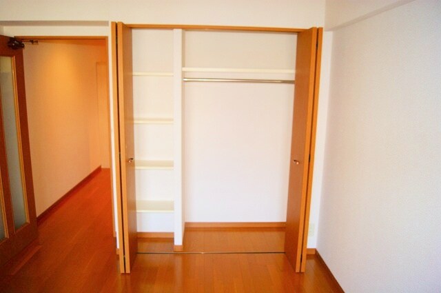 物件内観写真11　(クローゼット)