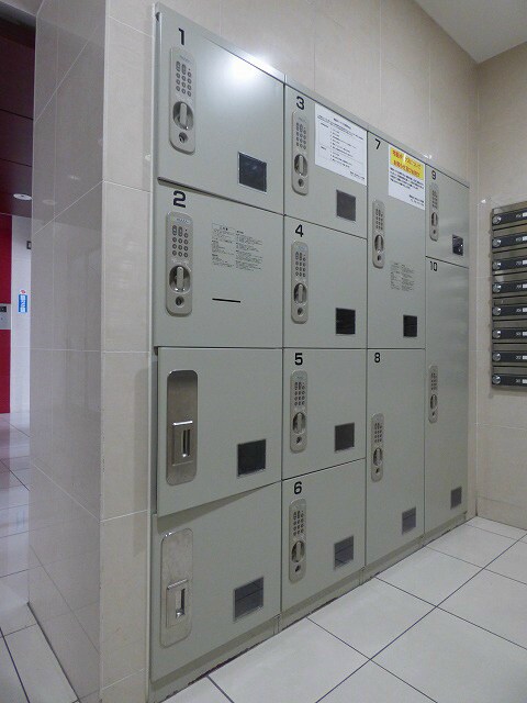 物件内観写真15　(宅配ボックス)