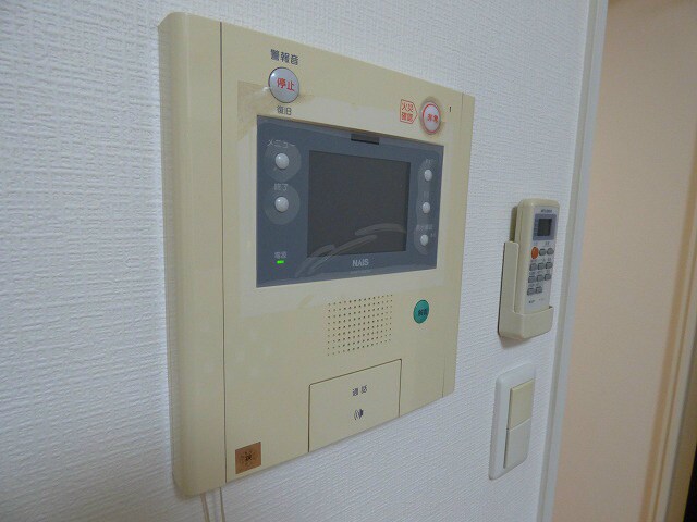 物件内観写真15　(モニタフォン付で安心です)