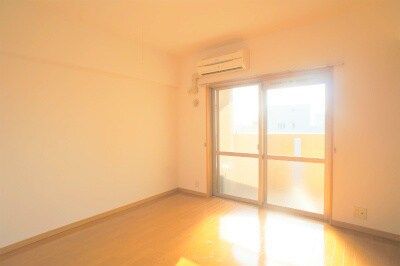 物件内観写真8　(※写真と異なる場合は現状優先。)