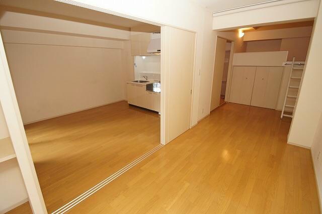 物件内観写真6　(日当たり良好です)