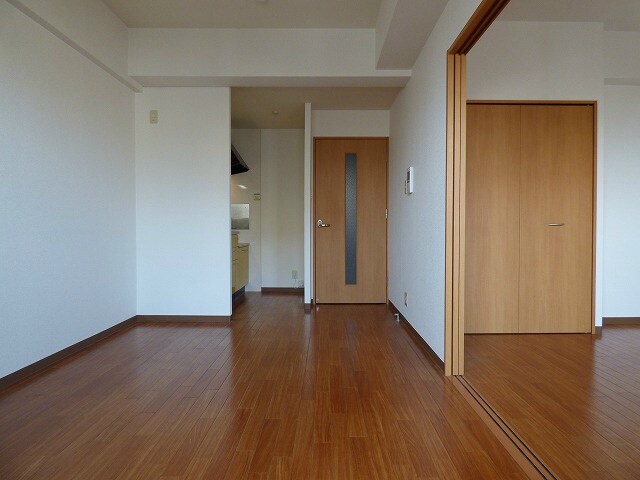 物件内観写真25　(リビングです)