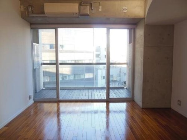 バルコニー(別号室参考写真)
