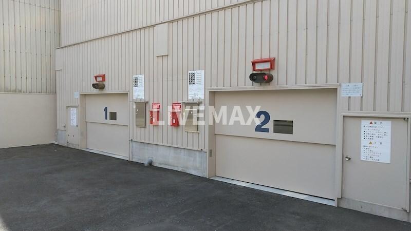 物件外観写真3　(タワーパーキング)