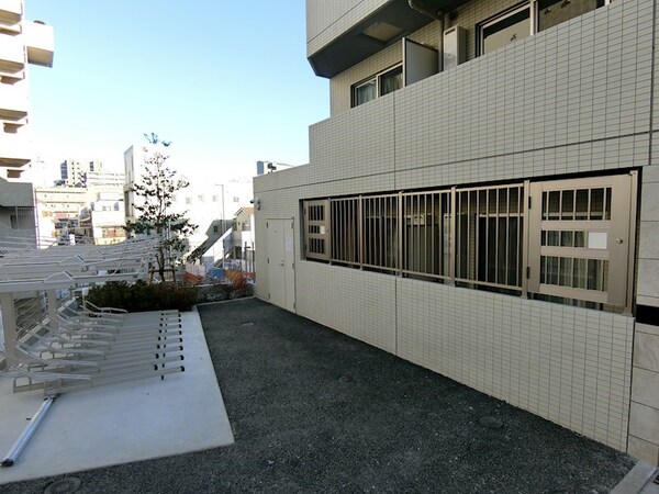 建物設備(駐輪場)