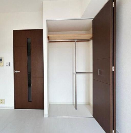 物件内観写真11　(別号室参考写真)