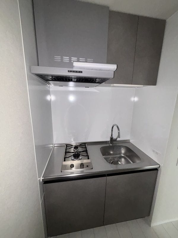 キッチン(※同じ間取り別号室参考写真)