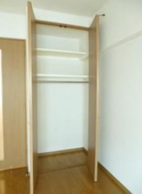 収納(★弊社は仲介手数料・半月分+税でご紹介可能です★)