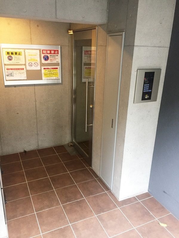 ロビー・ラウンジ
