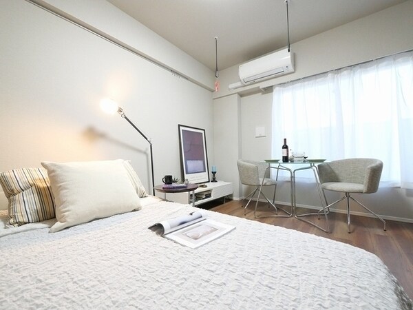 居室(※家具家電配置例モデルルーム参考写真)