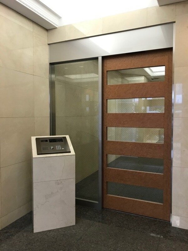 エントランス(別号室参考写真)