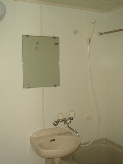 物件内観写真9　(別号室参考写真)