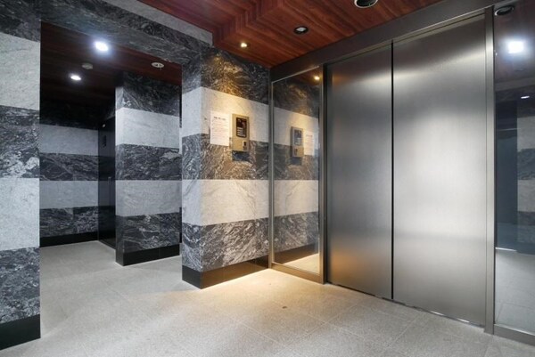 ロビー・ラウンジ