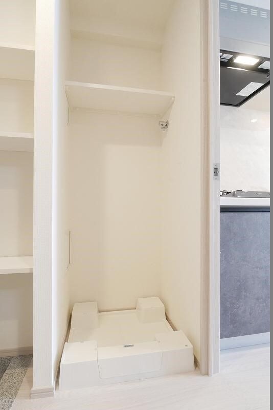 物件内観写真12　(別号室参考写真)