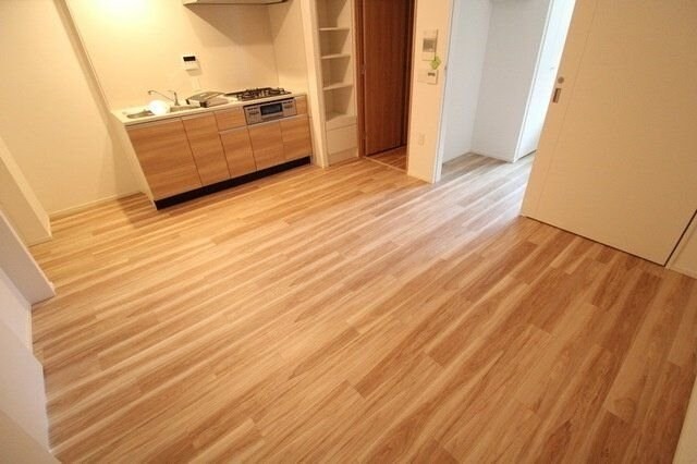 物件内観写真9　(※別号室参考写真)