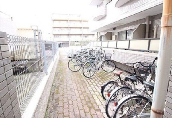 駐車場(駐輪場)