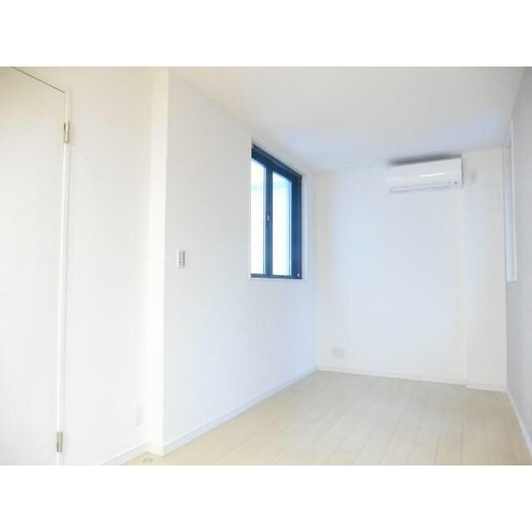 寝室(別号室参考写真)