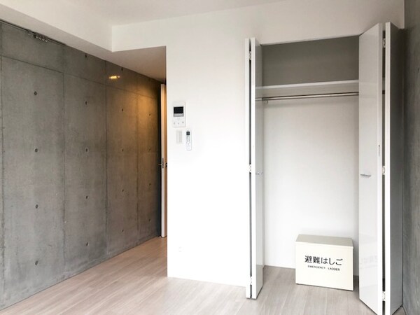 寝室