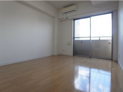 物件内観写真11　(■家具家電付き物件！)