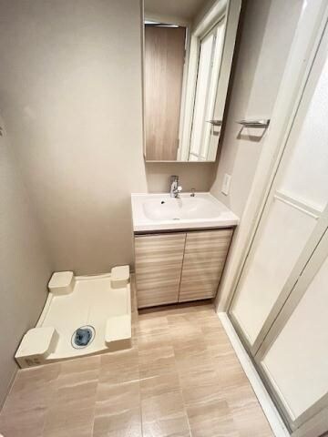 物件内観写真10　(別号室参考写真)