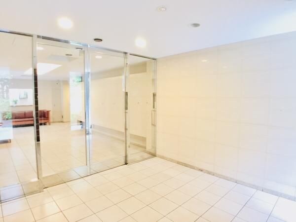 ロビー・ラウンジ