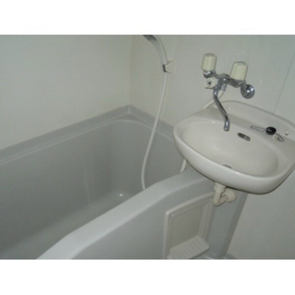 浴室(別号室参考写真)