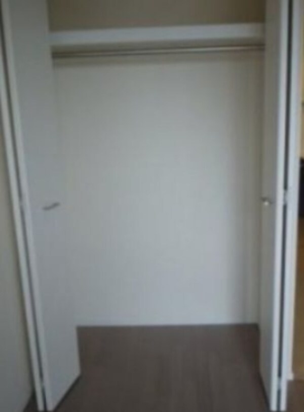 収納(別号室参照)