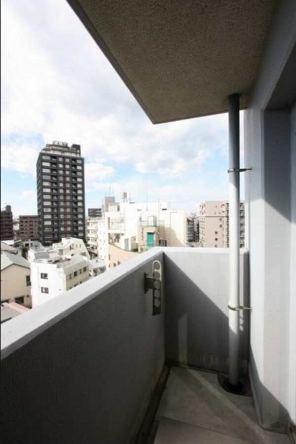 バルコニー(★弊社の仲介手数料は賃料の半額＋税です★)