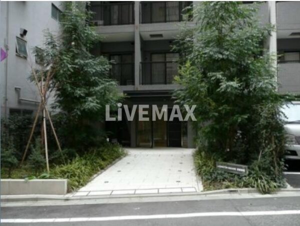 エントランス(★仲介手数料は賃料の半額＋税★)