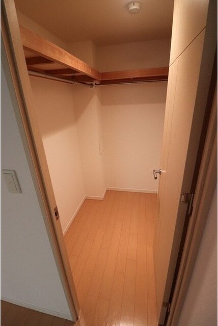 物件内観写真11　(※同じ間取り別号室参考写真)