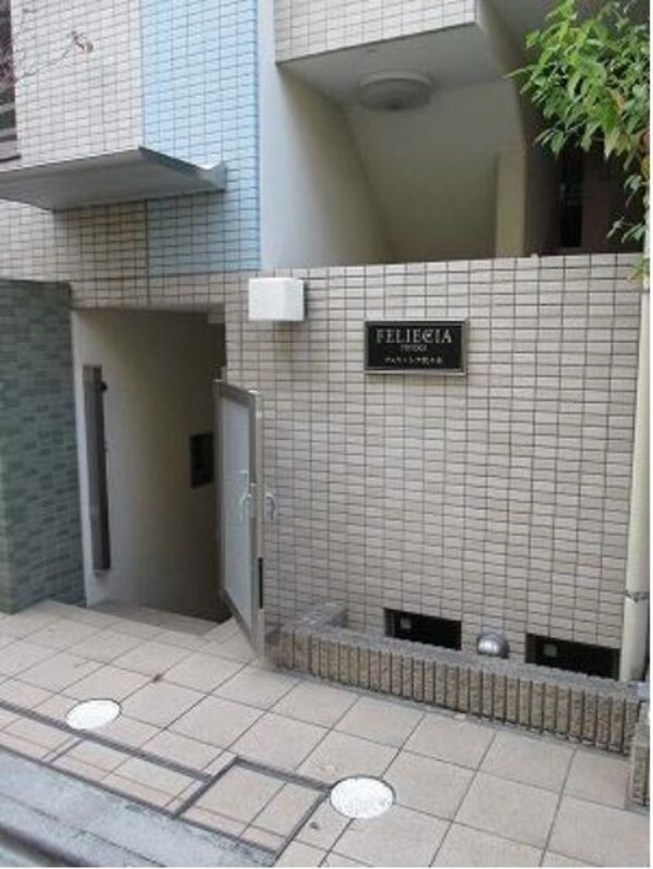 エントランス(★仲介手数料は賃料の半額＋税★)
